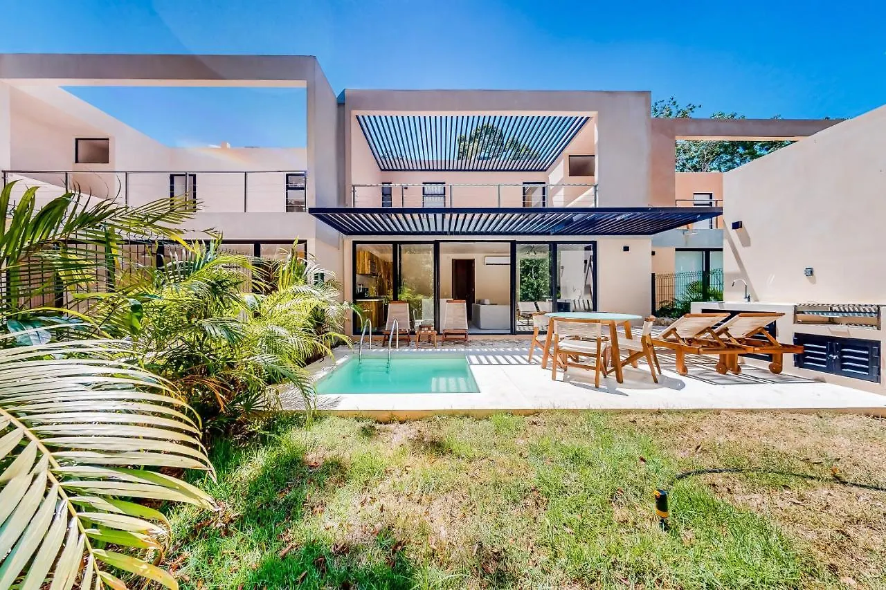 Paradise Awaits @ Tao Edena 32 Tulum